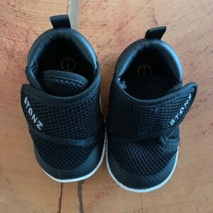 Stonz cruiser infant shoe